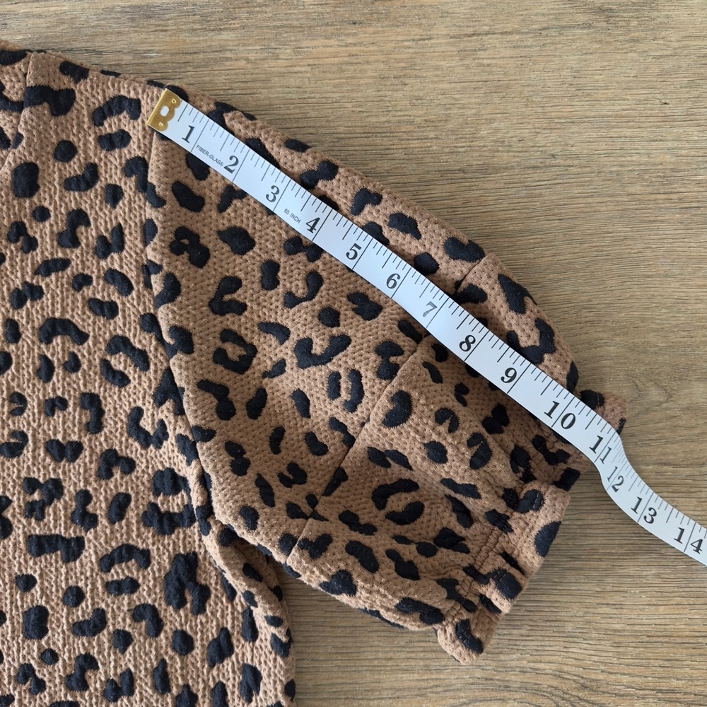 Anthropologie THML Leopard Print Textured Short Puff Sleeve Top-Women's Size S - Picture 7 of 8